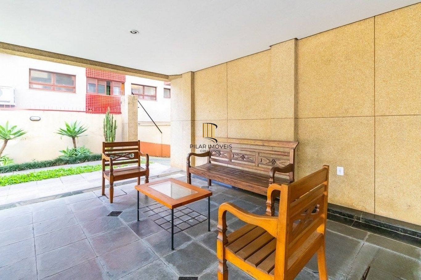 Apartamento à venda com 3 quartos 116 m², bairro São João.