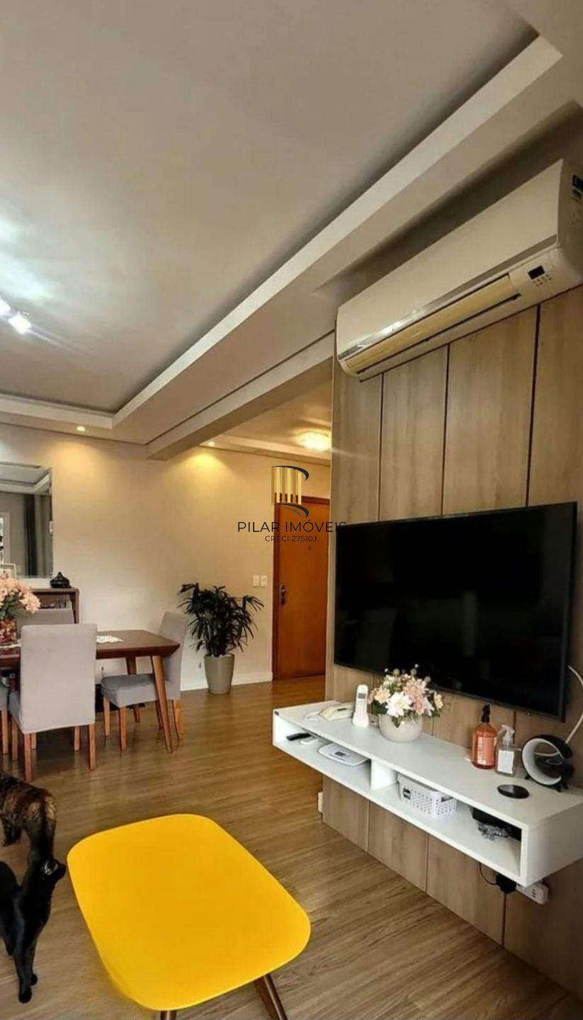 Apartamento de 2 dormitórios e 1 vaga de garagem no centro de Gravataí.