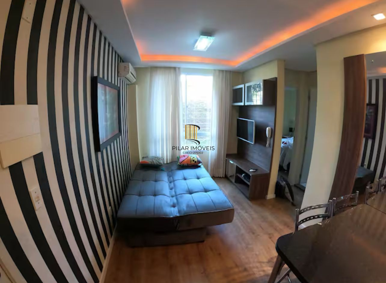 Apartamento de 2 quartos térreo com 49 metros privativos e 1 vaga de garagem