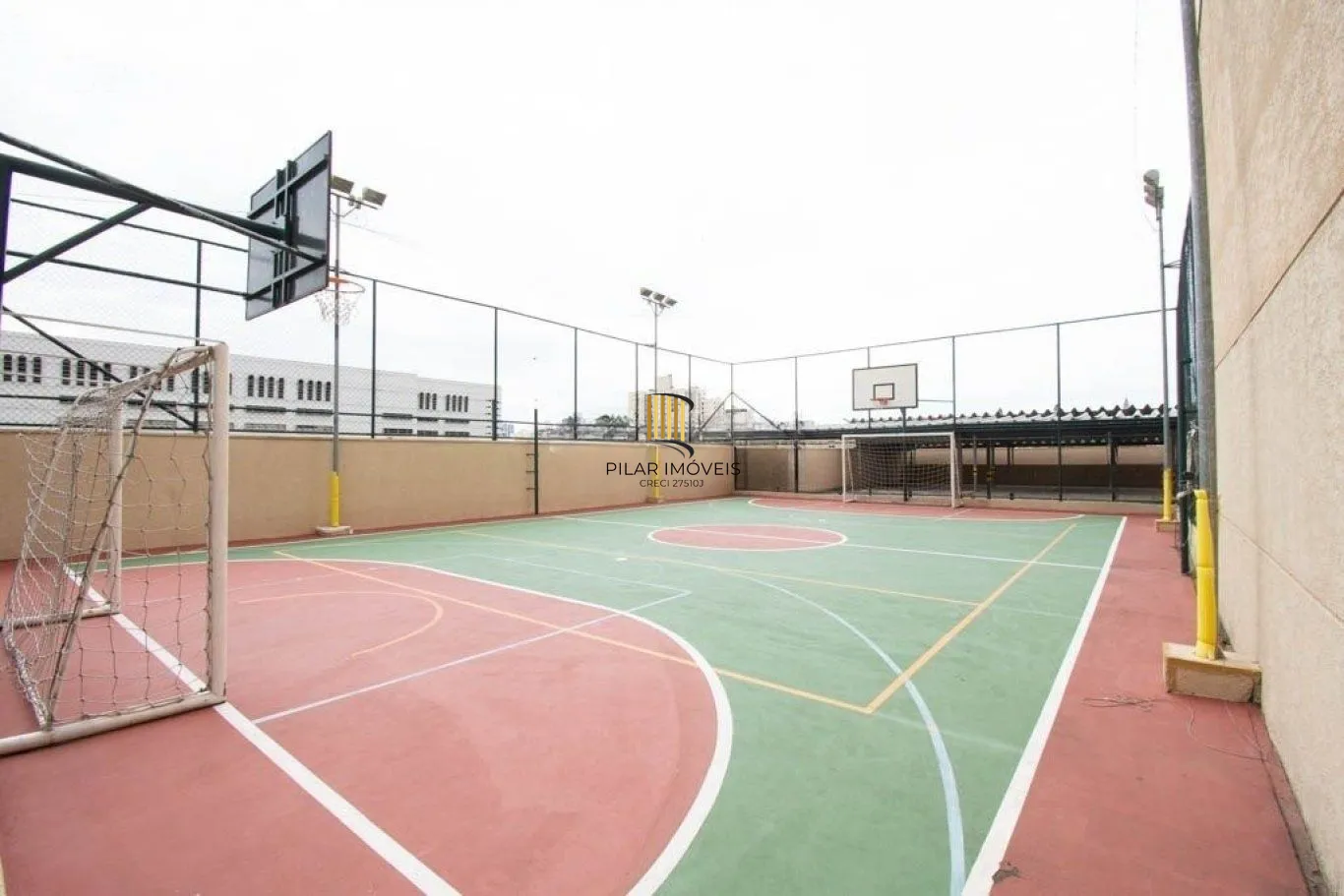 Apartamento de 2 dormitórios, 1 suíte, 2 vagas e 94m² no Jardim Europa.