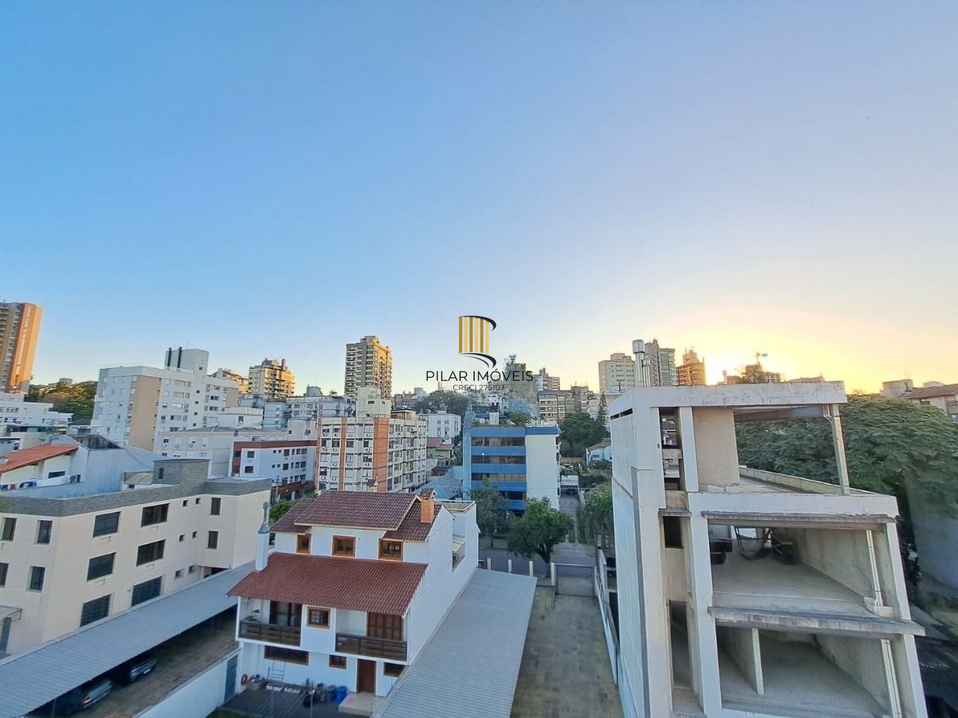 Apartamento à venda com 3 Dormitórios 102 m² no Bairro Higienópolis
