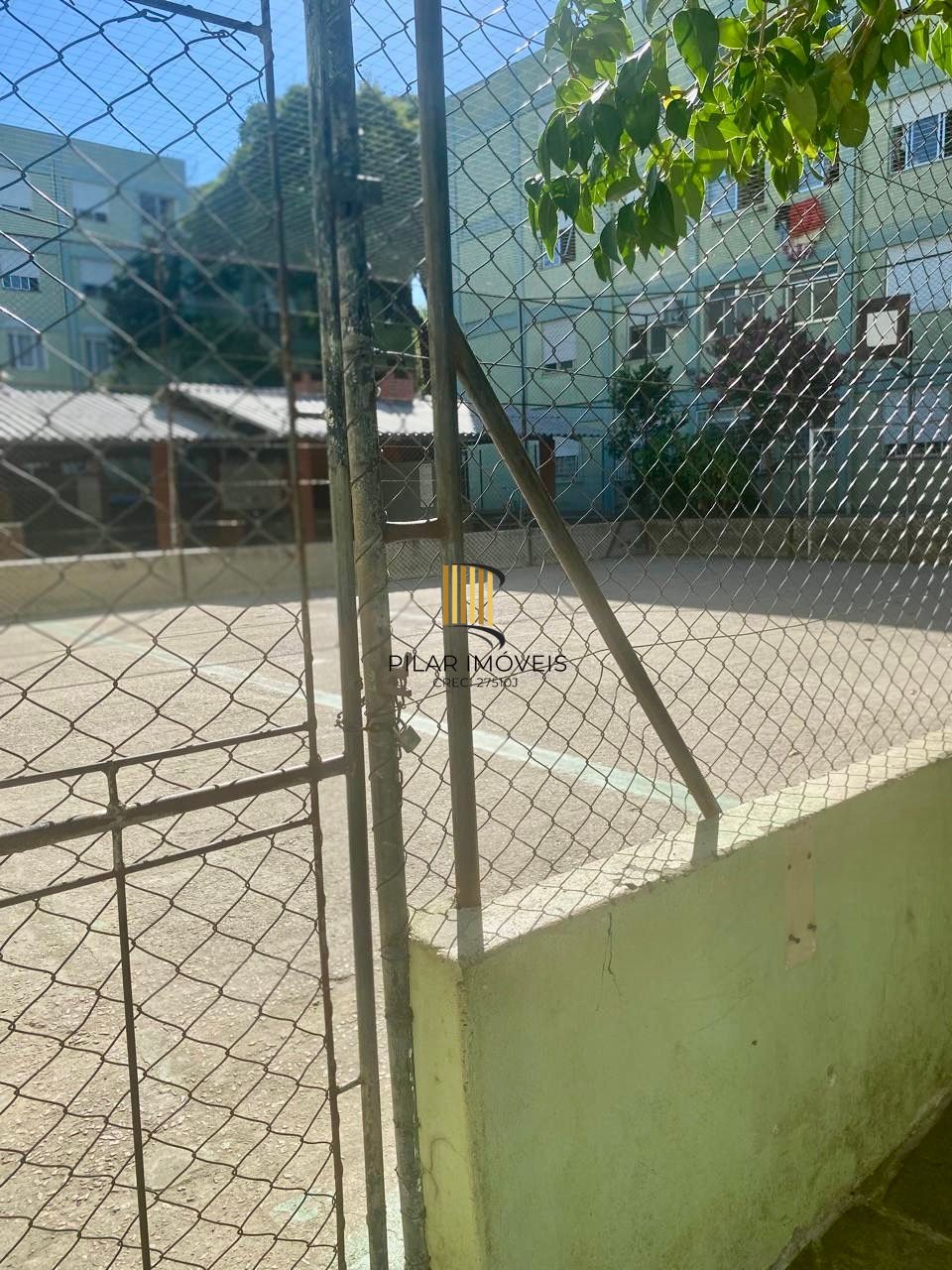 Apartamento de 2 dormitórios Segundo andar Bairro Camaqua em Porto Alegre