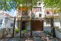 Apartamento com 2 dormitórios (1 suíte) e 1 vaga no Bairro Bela Vista