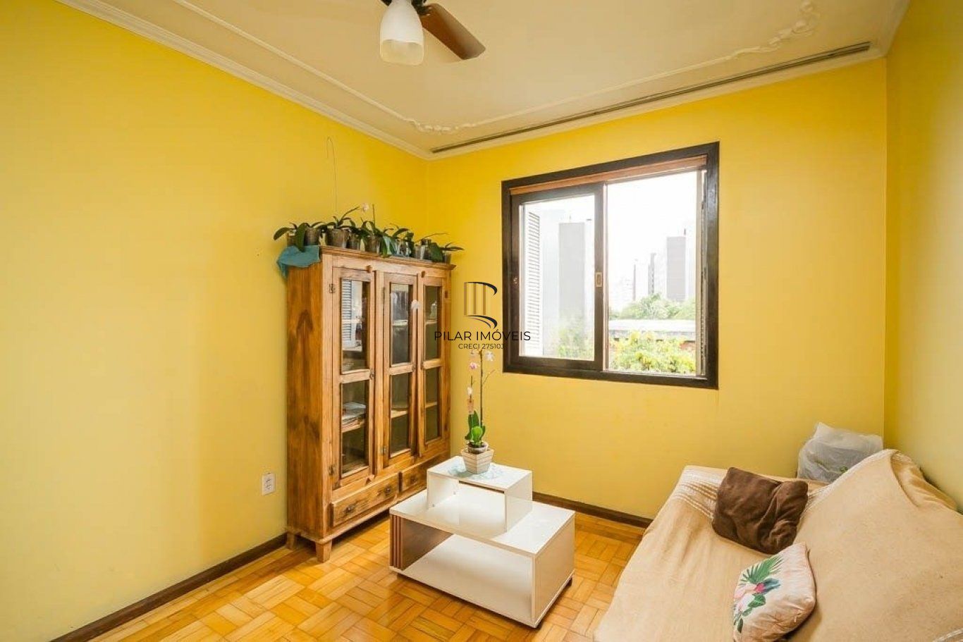 Apartamento à venda com 2 quartos 75 m² no Bairro Menino Deus