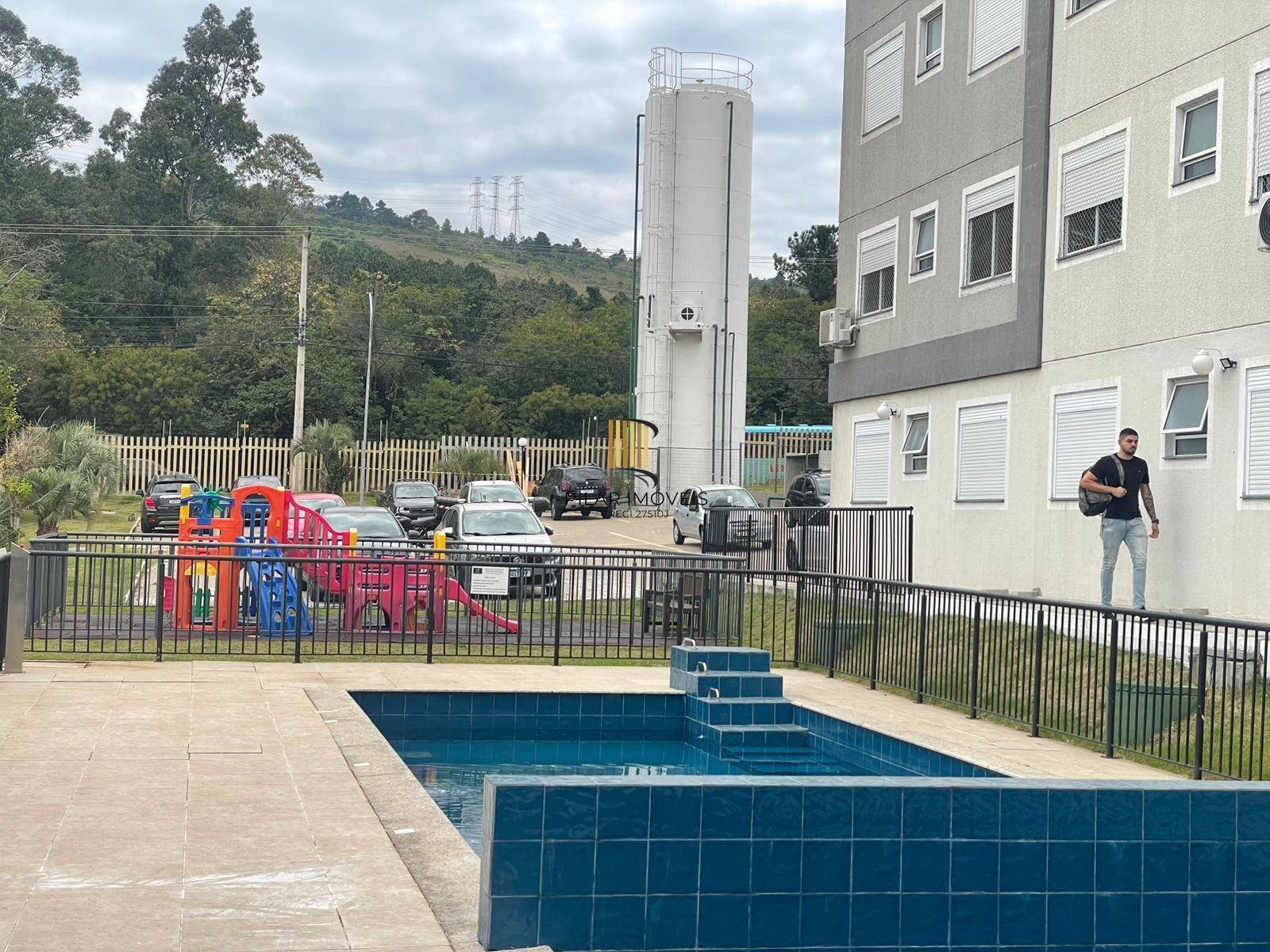 Apartamento 2 dormitórios Linda Vista, 1 vaga e Piscina na Av. Protásio Alves