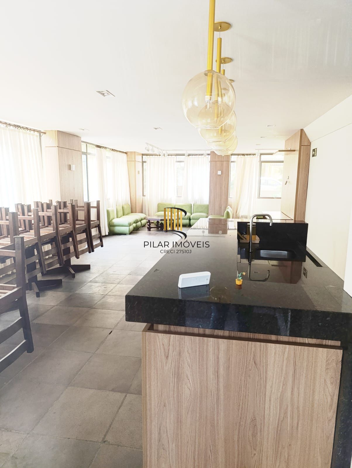 Apartamento de 3 dormitórios no bairro Petrópolis