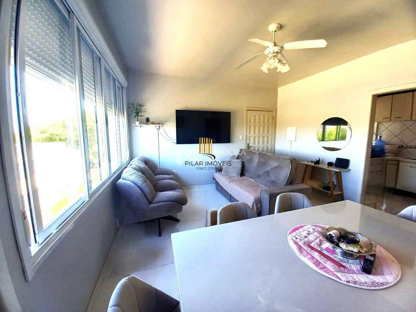 Apartamento com 3 dormitórios e 109m² à venda em Navegantes