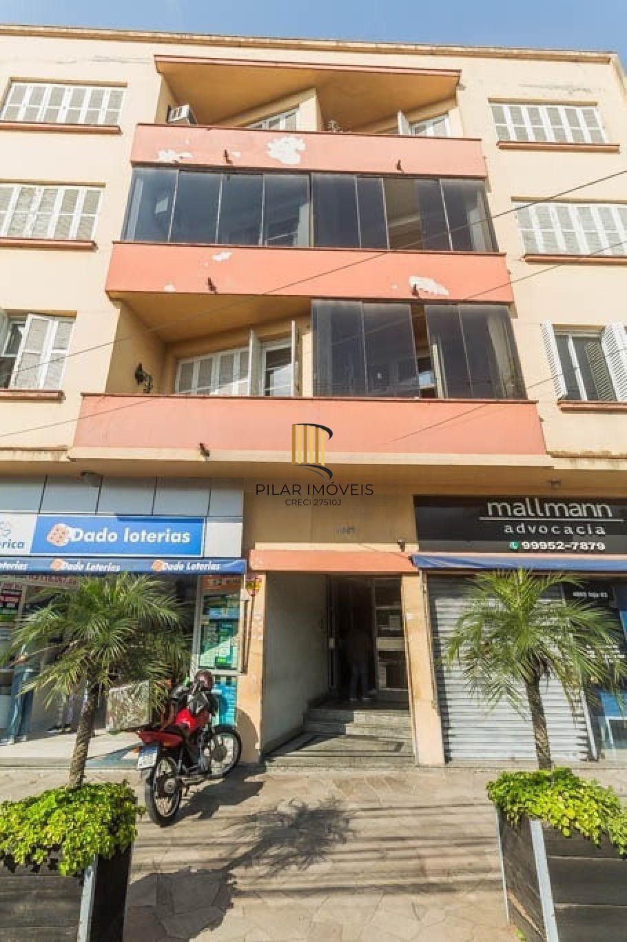 Apartamento de 2 dormitórios bairro Petrópolis