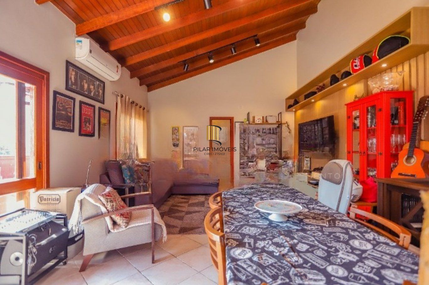 Cobertura com 3 quartos e 206m² à venda em São Sebastião, Porto Alegre.