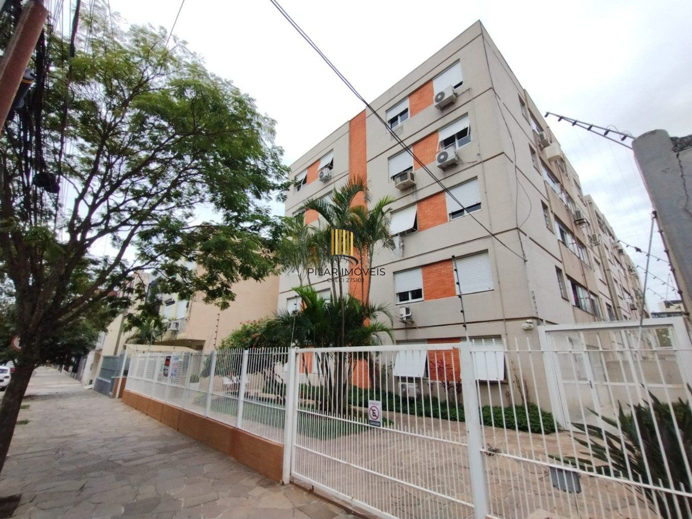 Apartamento à venda com 1 dormitório 50 m² no Bairro Cidade Baixa