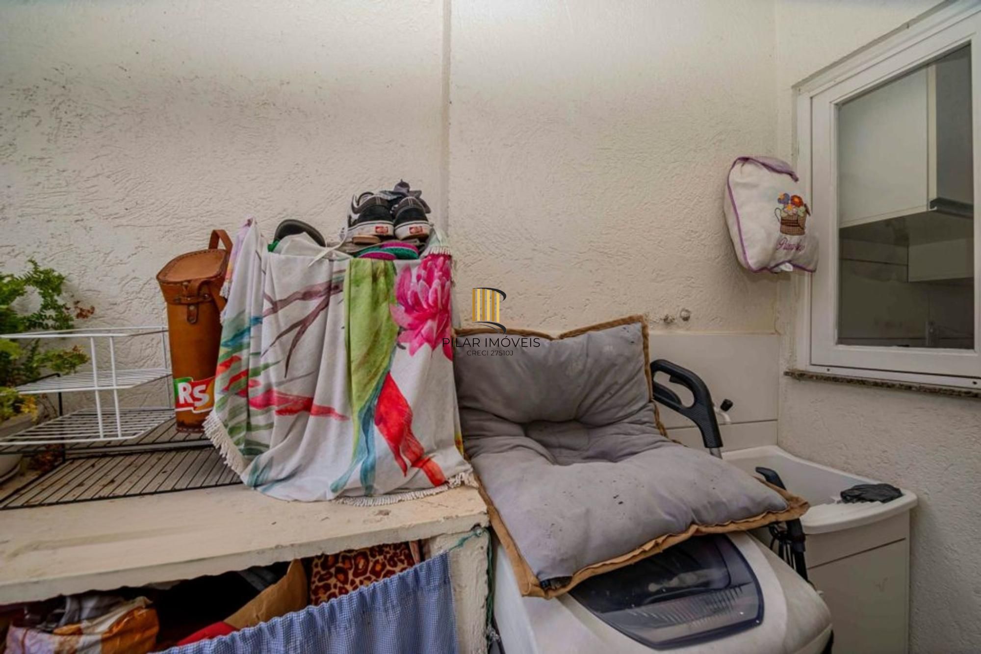 Casa 2 quartos, vaga, academia, piscina e salão de festa no bairro Restinga