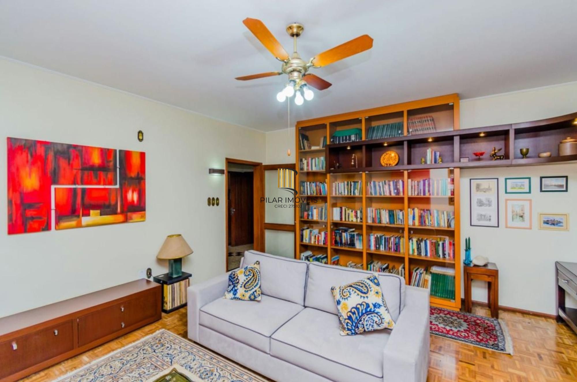 Casa à venda no Jardim Lindóia com piscina e 6 vagas