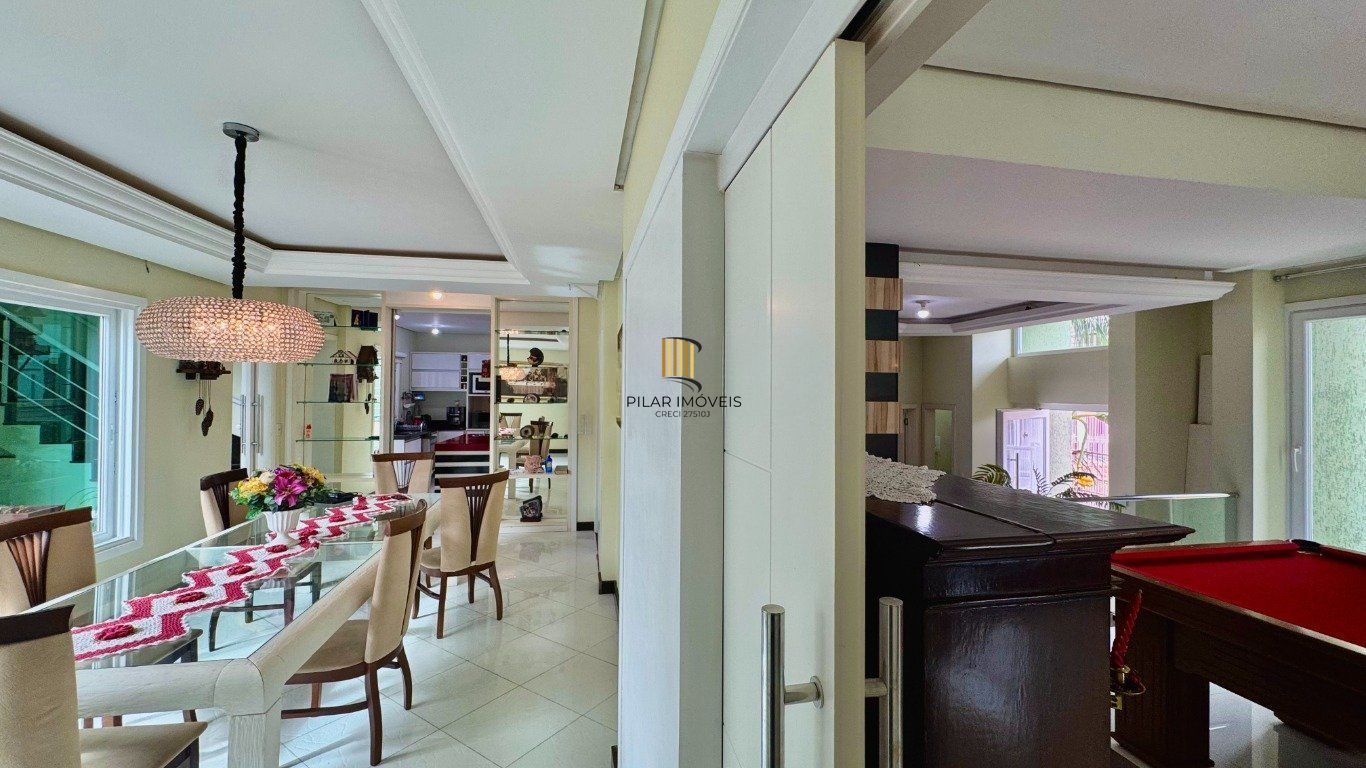 Casa com 4 Quartos e 4 banheiros, 600 m² por R$ 3.790.000 no Jardim Lindóia.