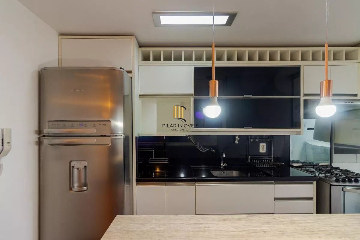 Apartamento à venda com 2 quartos e 2 vagas no Jardim Carvalho