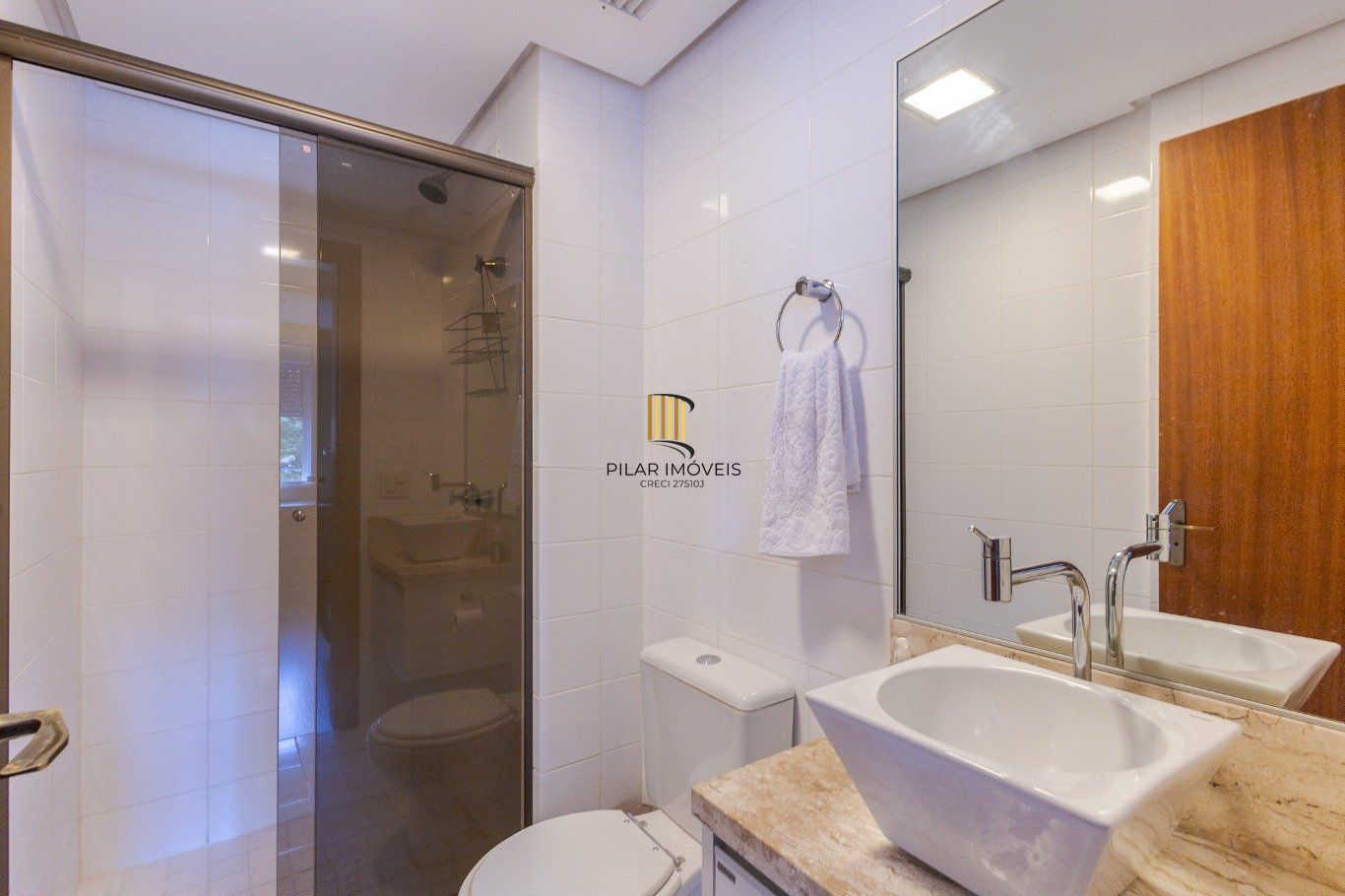 Apartamento de 2 quartos e 1 vaga de garagem no Bairro Partenon Porto Alegre.