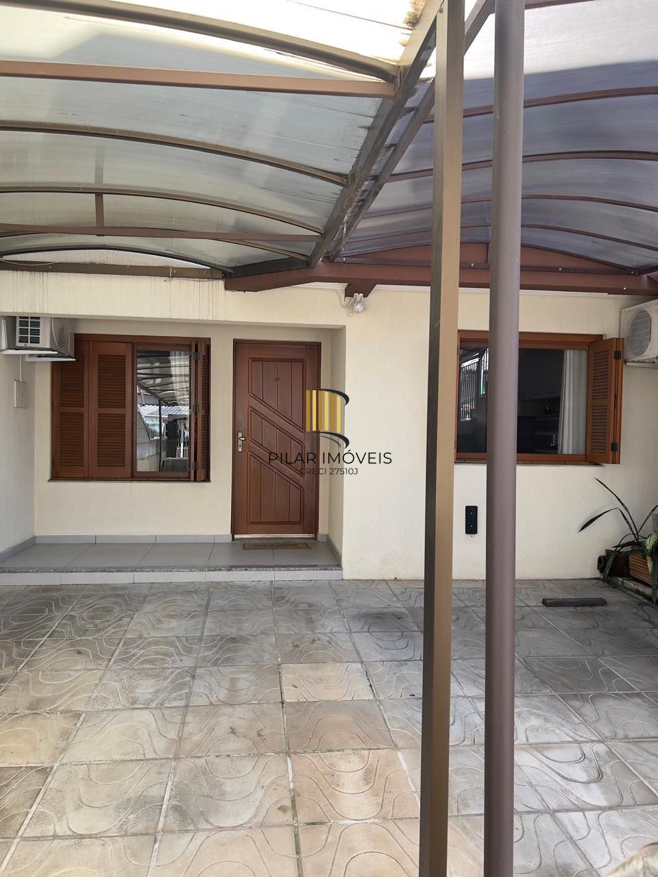 Apartamento Térreo 2 dormitórios 1 suíte e 2 vagas de Garagem Cachoeirinha