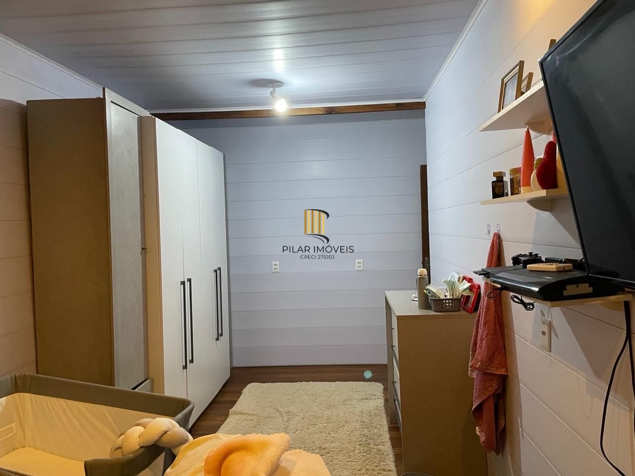 Casa 3 dormitórios no Bairro Ponta Grossa