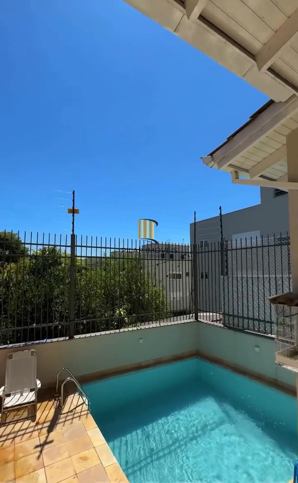 Casa em Condomínio com 3 quartos e 324m² à venda na  Rua João Caetano