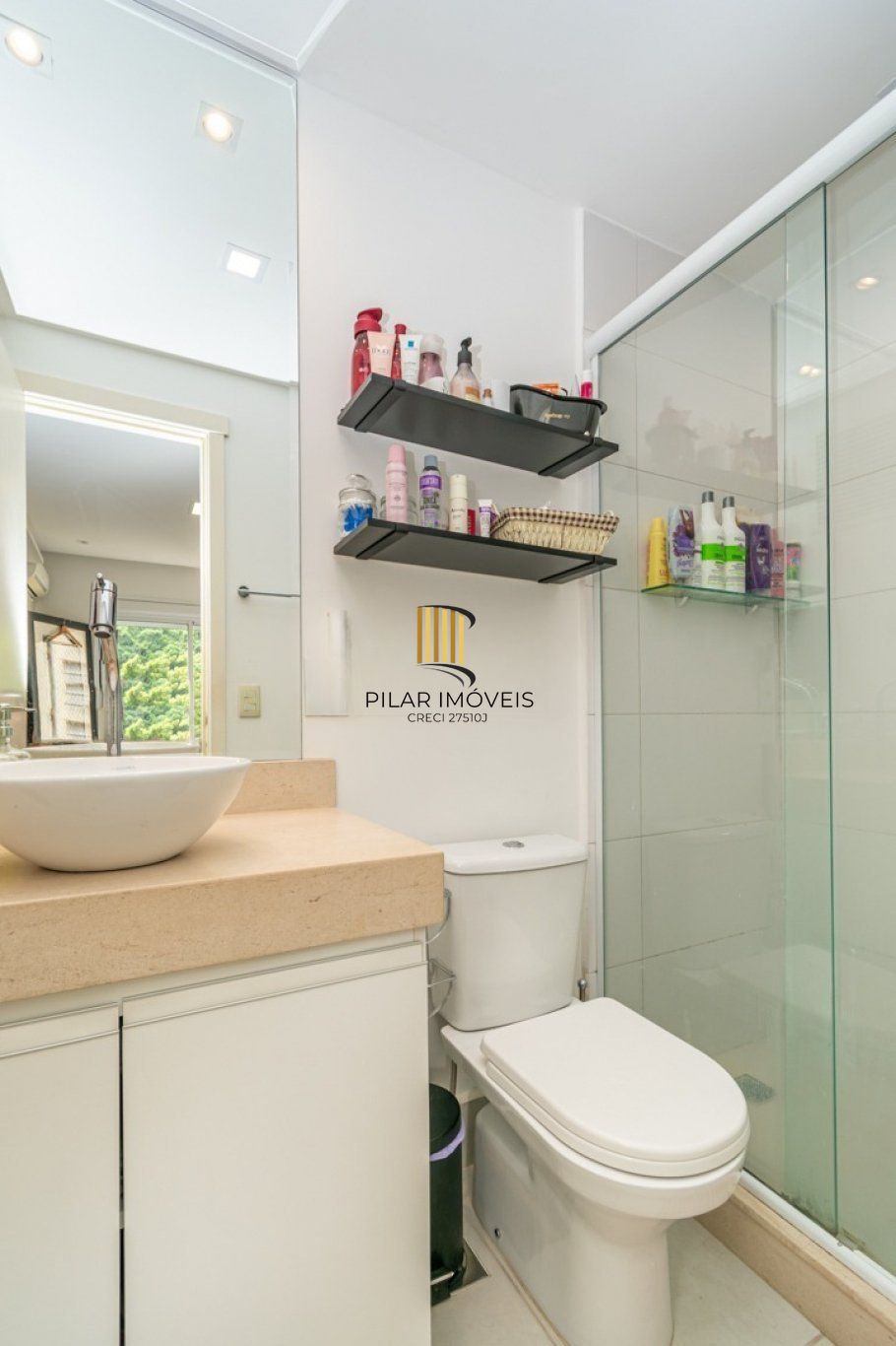 Apartamento com 3 quartos, 1 suíte, 66m² e 1 vaga na Bento Gonçalves.