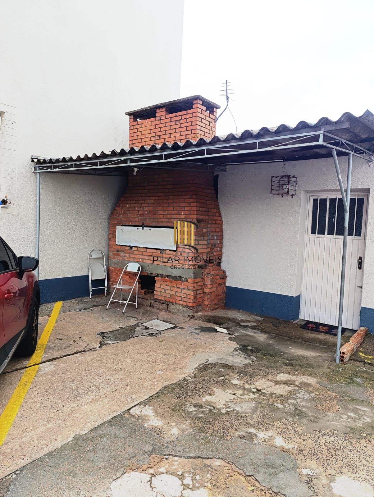Apartamento térreo de 2 quartos no bairro Jardim Leopoldina.