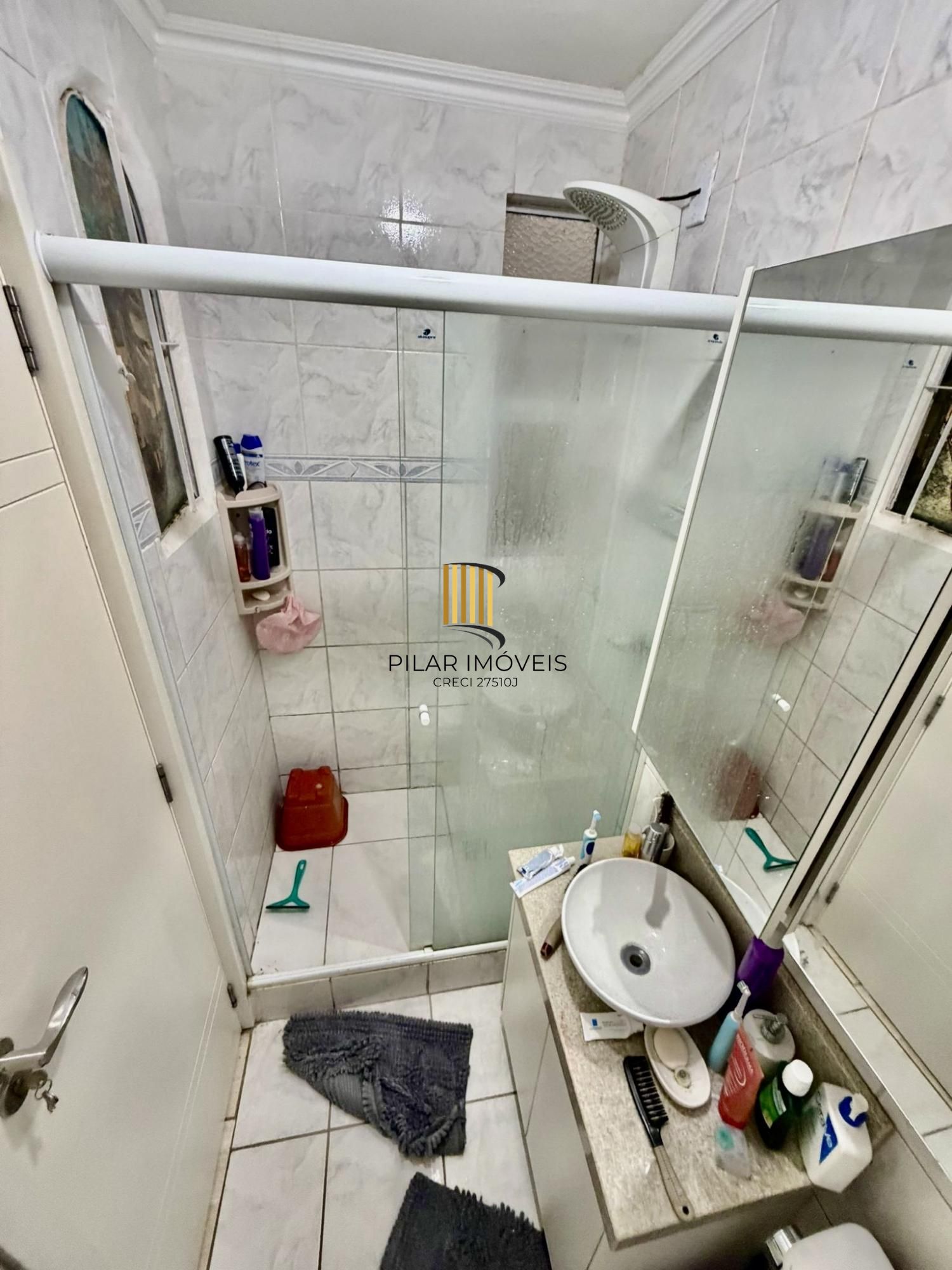 Apartamento com 2 dormitórios 1 vaga no Bairro Vila Nova