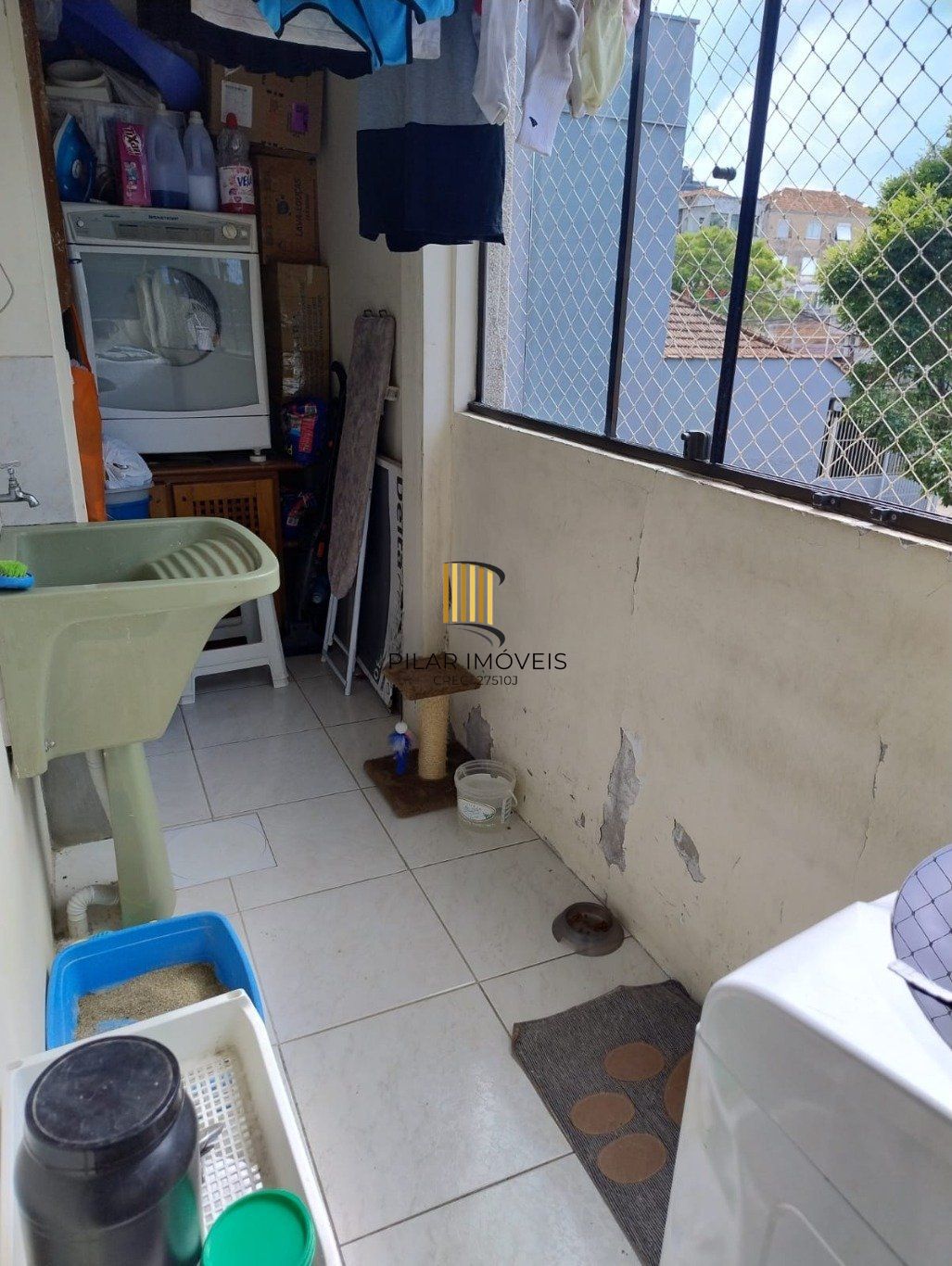 Apartamento 3 quartos com suíte e pátio com 2 vagas no Bairro Passo da Areia