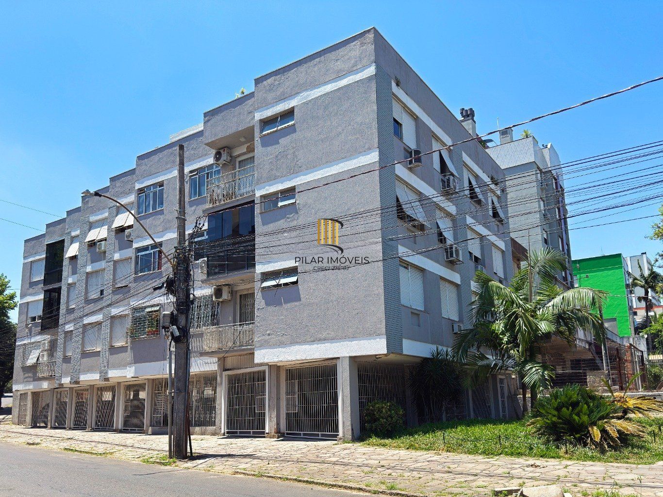 Apartamento com 2 quartos e 1 vaga a venda no bairro Passo da Areia