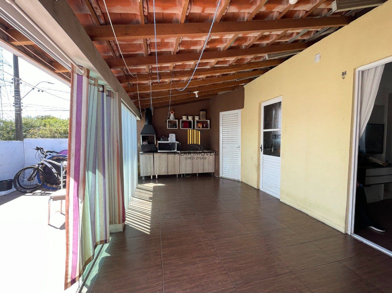 Casa com 3 quartos e 2 vagas em Alvorada no Condomínio Terra Nova