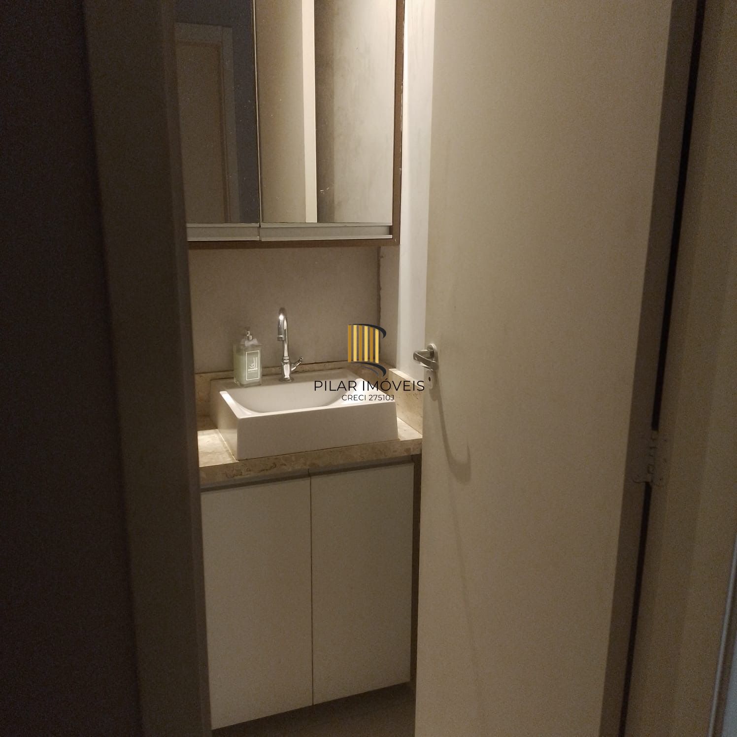 Apartamento 2 dormitórios Morro Santana com 1 vaga de garagem