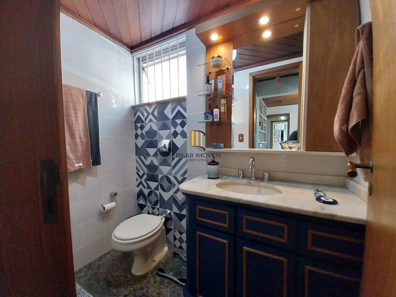 Apartamento 1 dormitório, elevador à venda Rua Albion