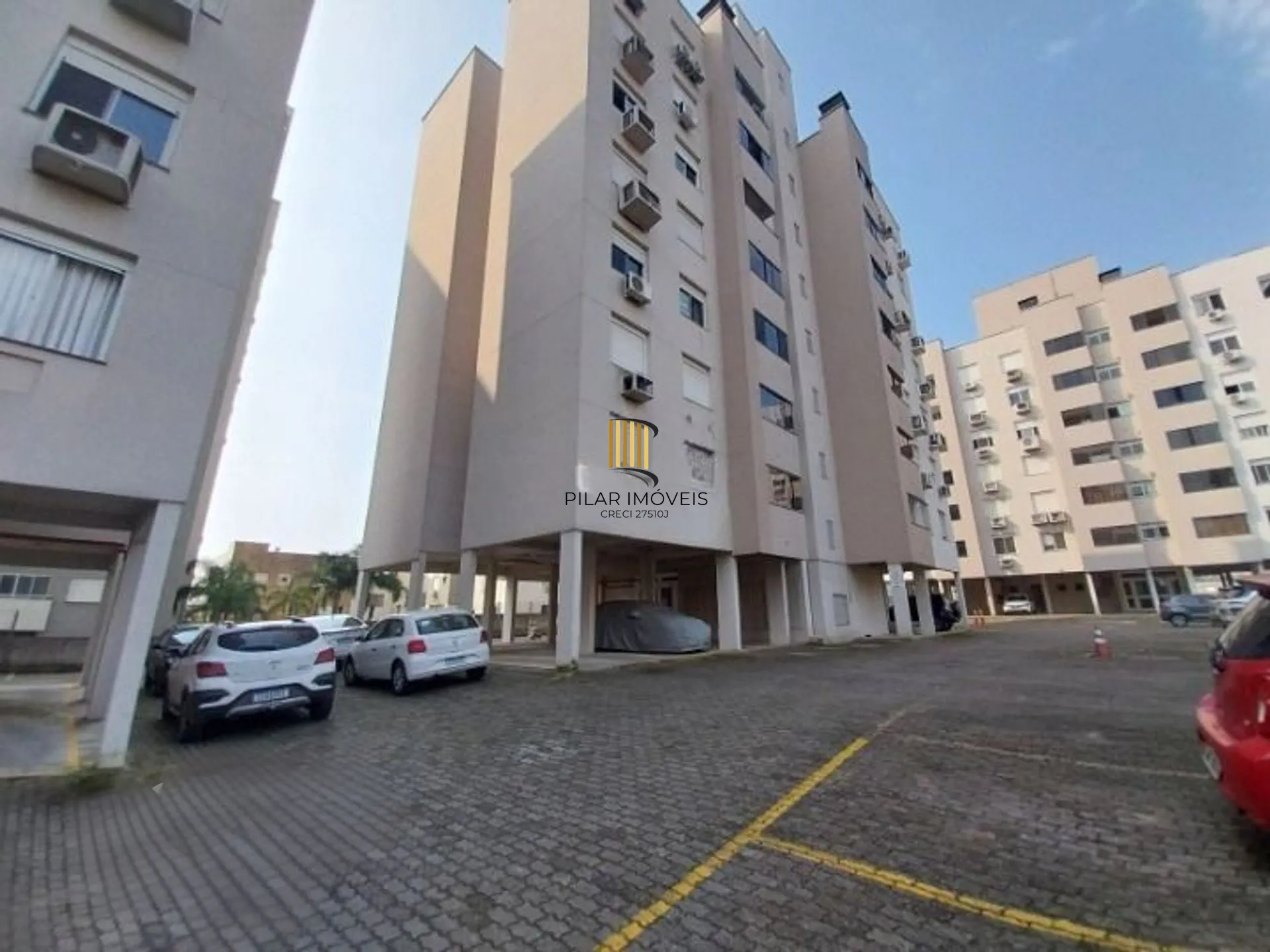 Apartamento de 3 dormitórios, elevador e 1 vaga de garagem em Canoas.