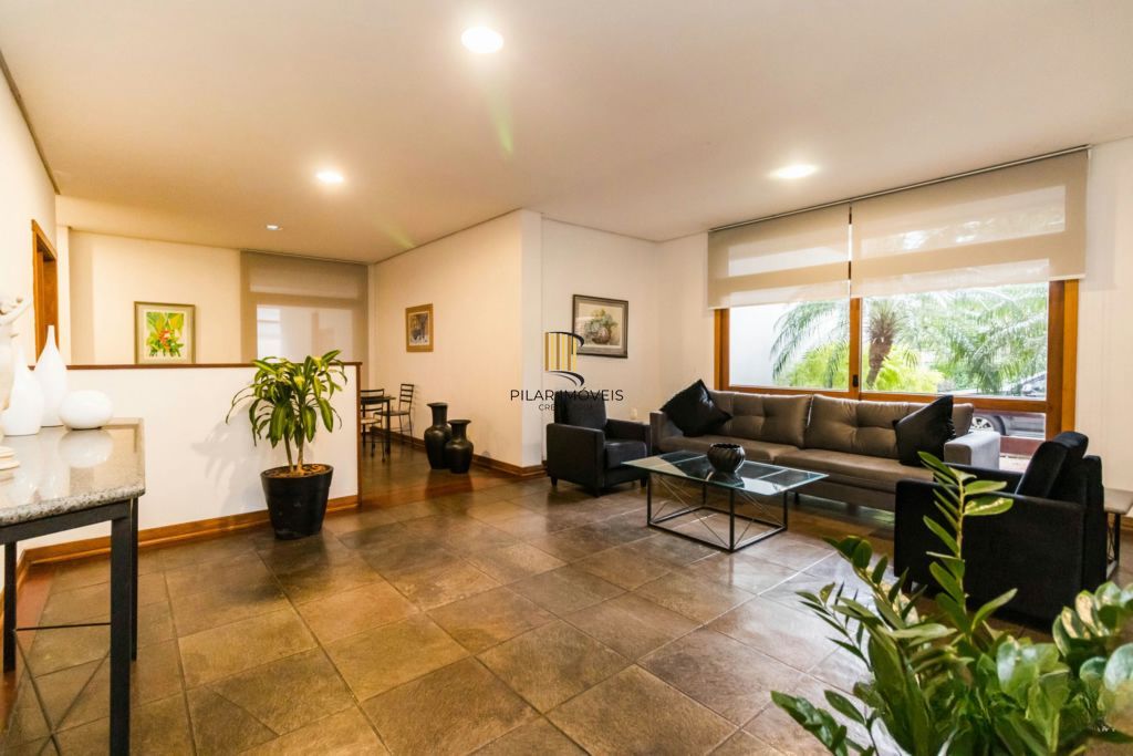 Apartamento com 4 quartos, 223m² e 2 vagas no bairro Jardim do Salso