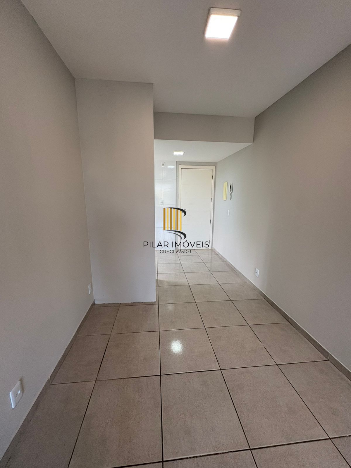 Apartamento com 2 quartos, vaga e com churrasqueira bairro São Vicente