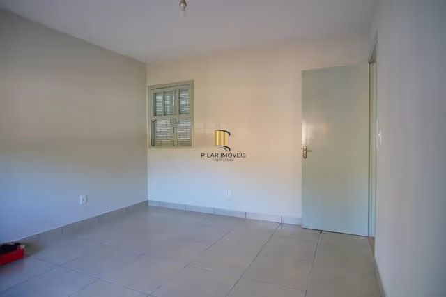 Casa de 3 dormitórios no bairro passo das Padras Porto Alegre.
