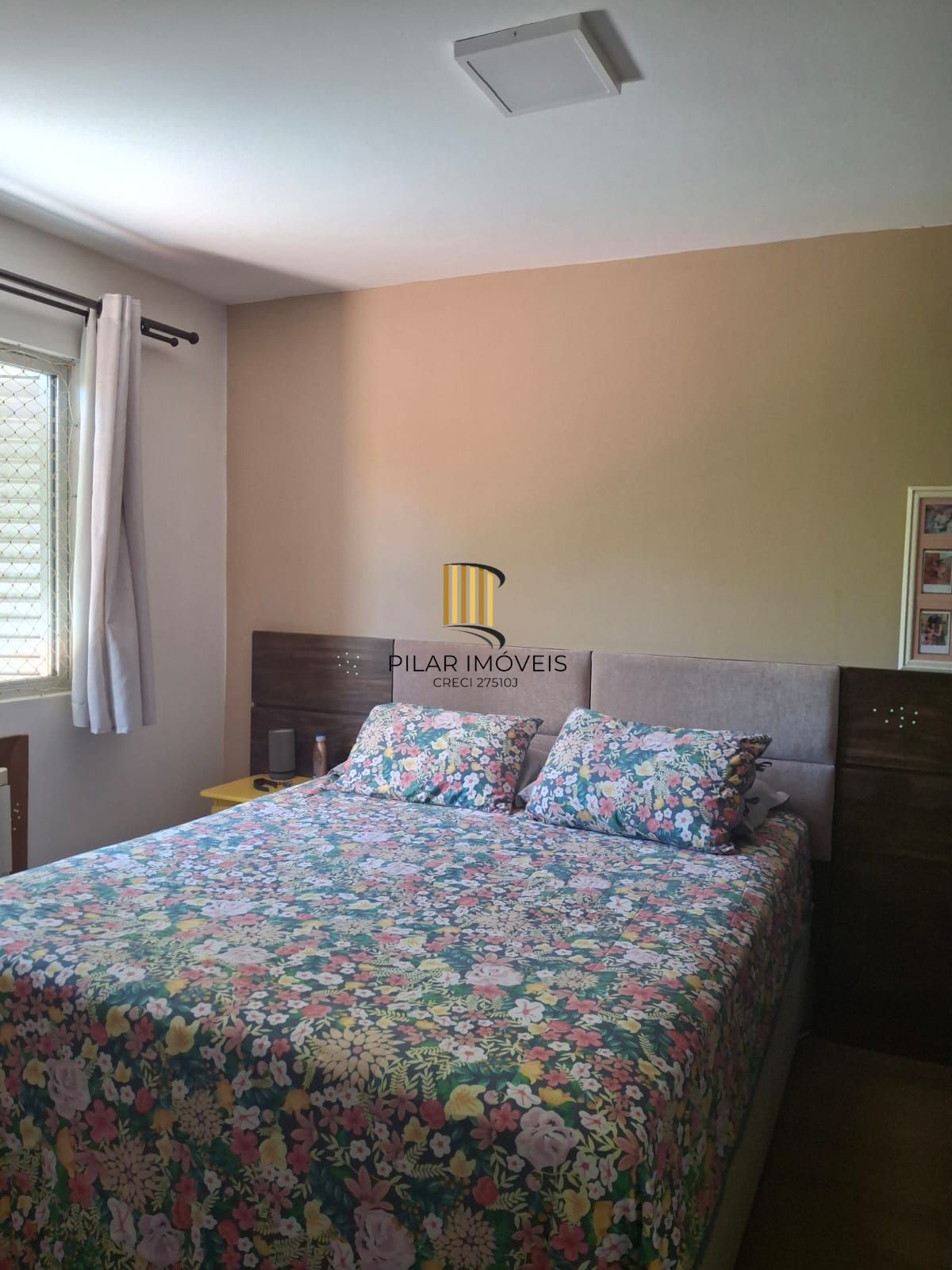 Casa em condomínio fechado de 3 dormitórios,2 vagas no bairro Parque Santa Fé.