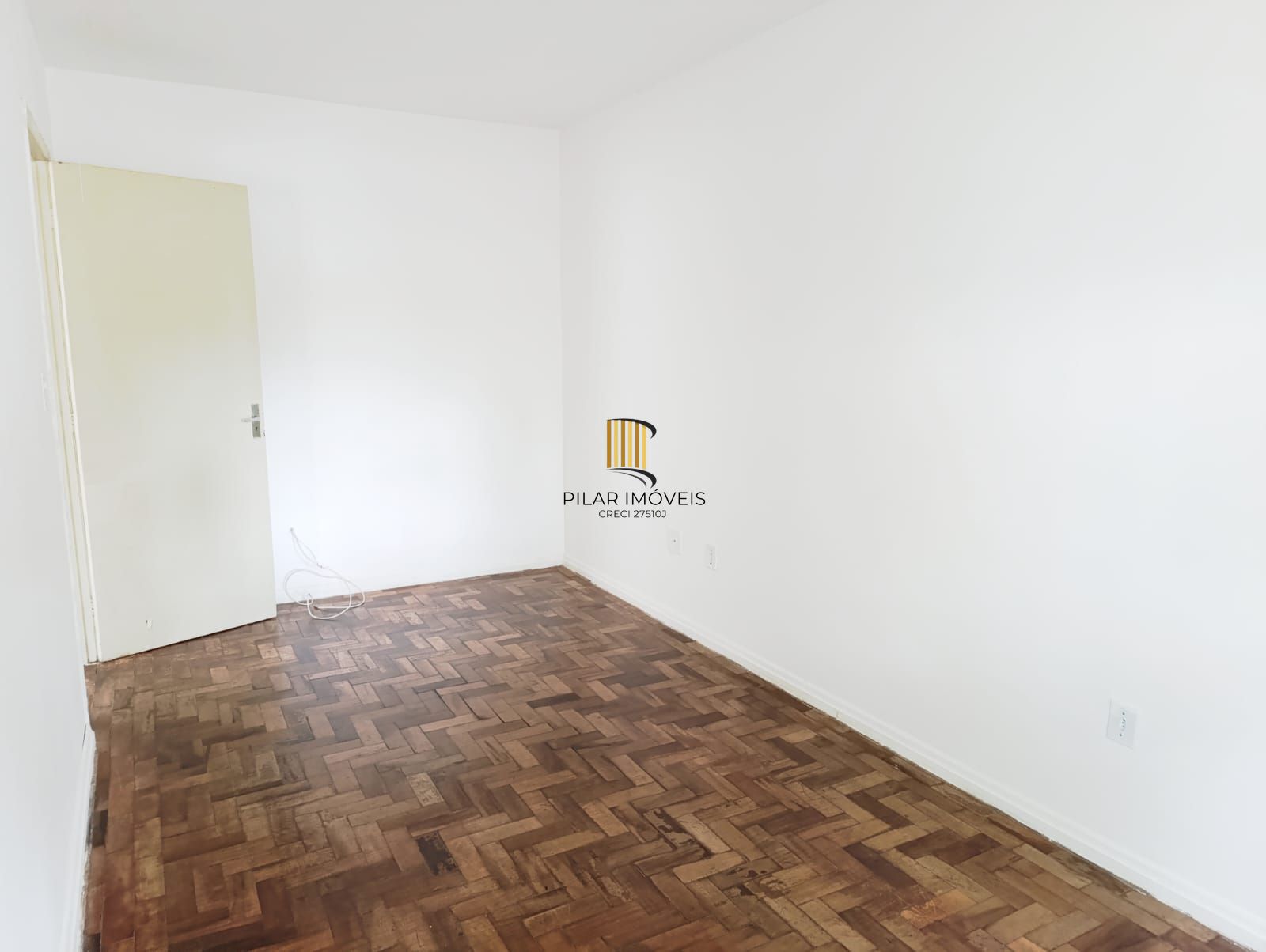 Apartamento térreo de 2 quartos no bairro Jardim Leopoldina.