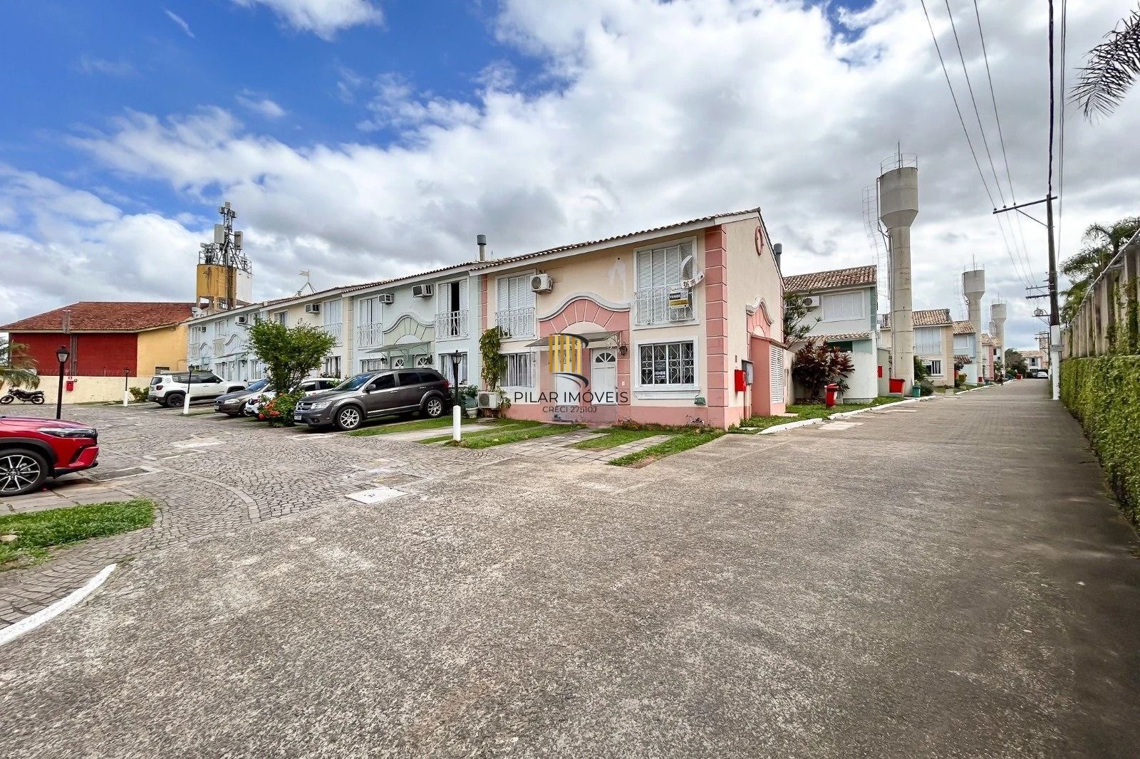 Casa cem condomínio com 2 dormitórios, 1 suite, 2 vagas no bairro Cavalhada