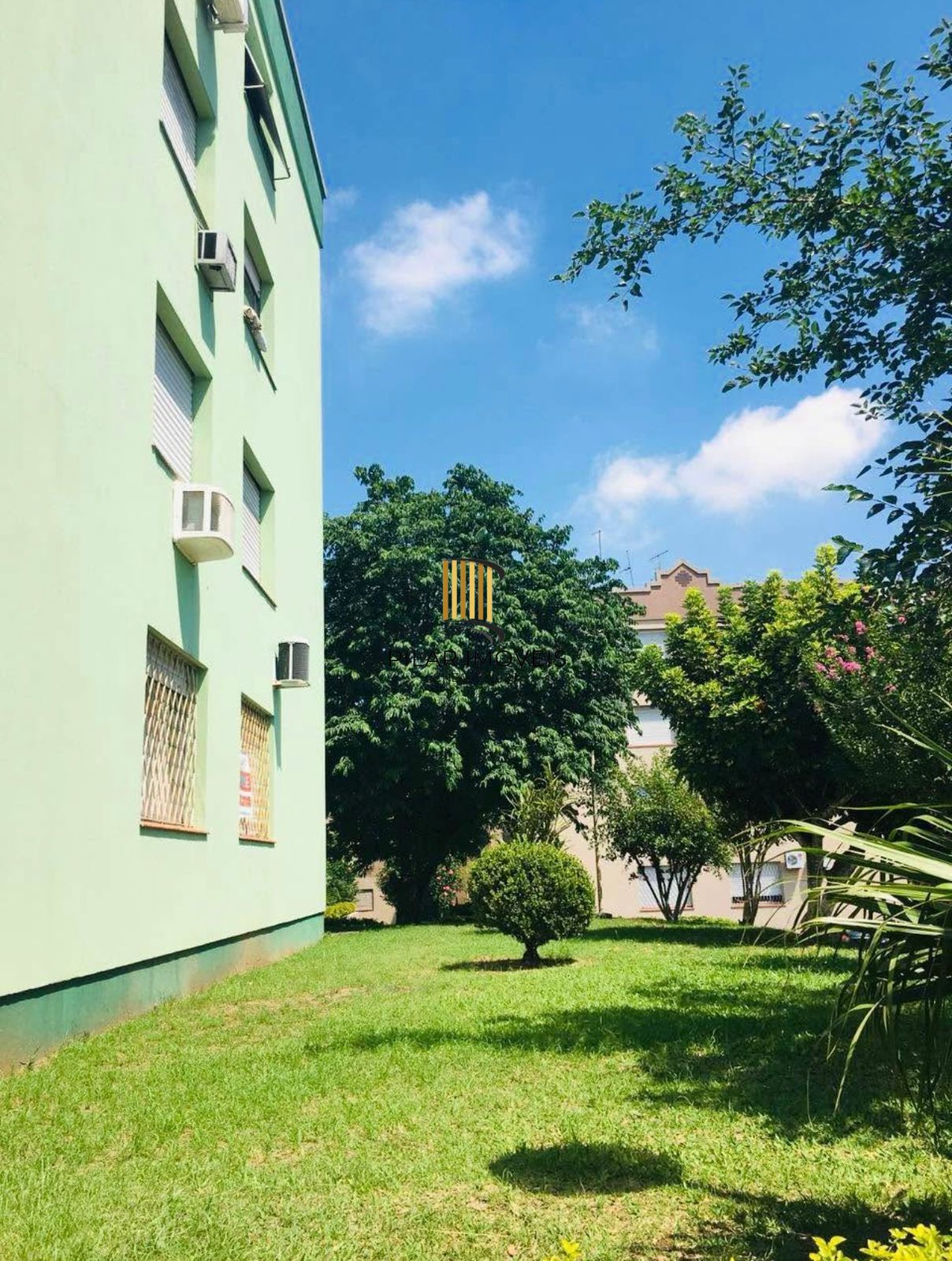 Apartamento térreo de 2 dormitórios bairro Morro Santana