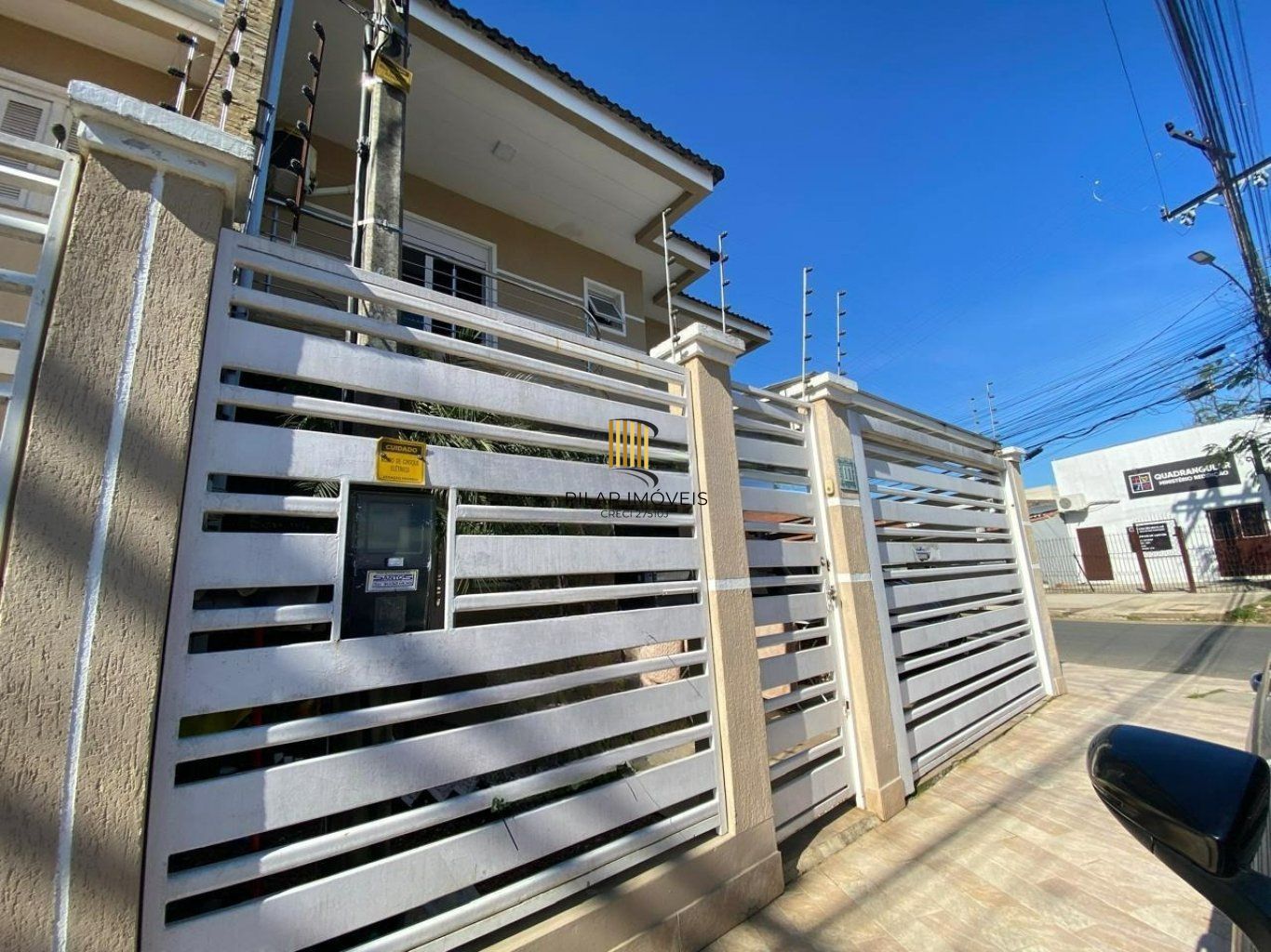 Casa de 3 quartos, 2 vagas de garagem cobertas no bairro Mato grande em Canoas.