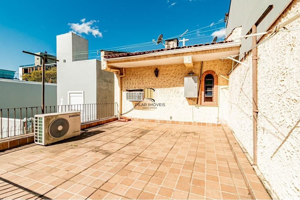 Casa com 3 dormitórios e 185m² no bairro higienópolis