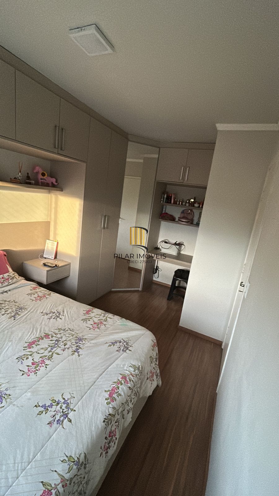 Apartamento mobiliado, 2 quartos, vaga e churrasqueira no bairro Jardim Itu