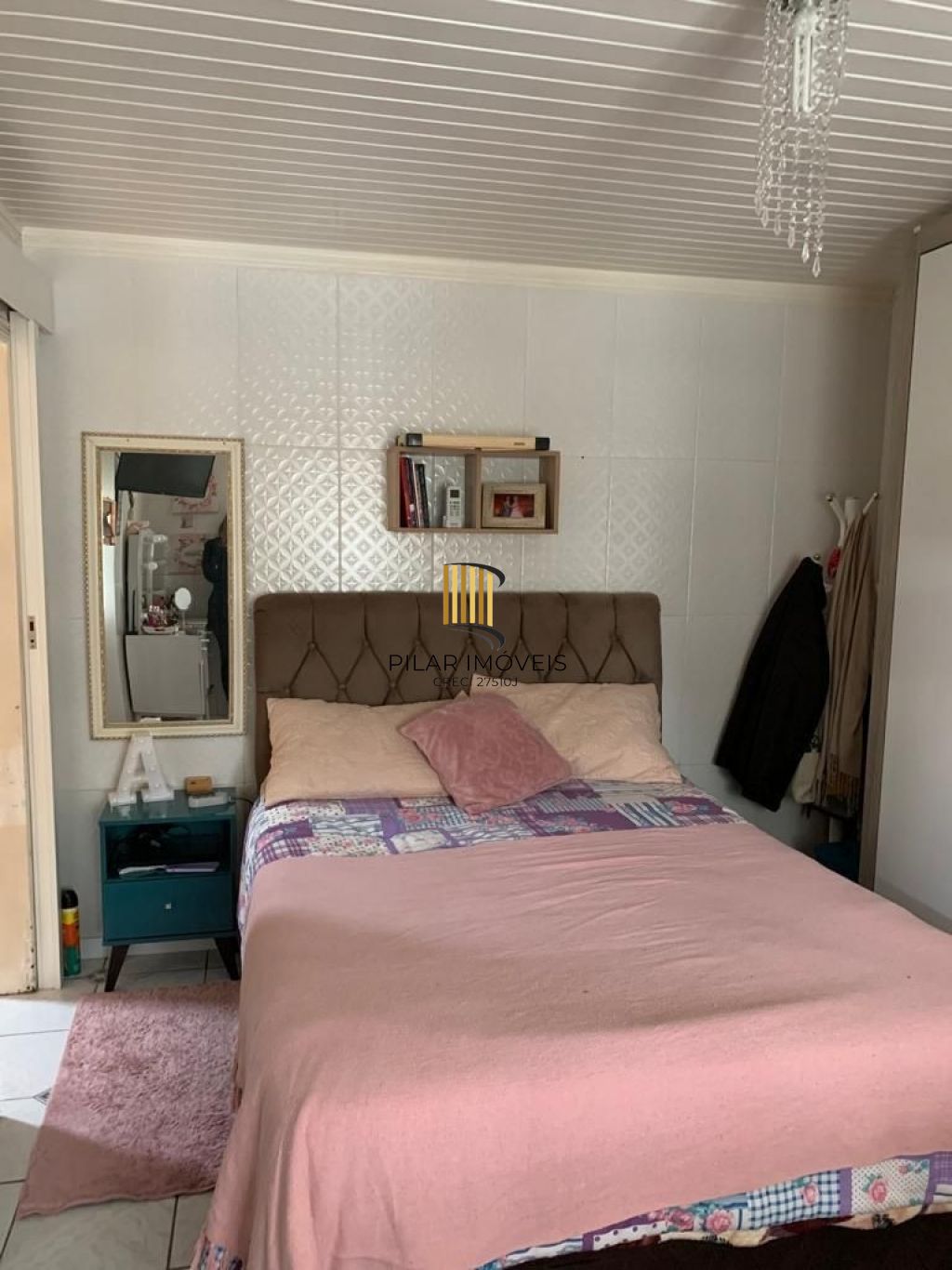 Casa de 3 dormitórios no bairro Sarandi