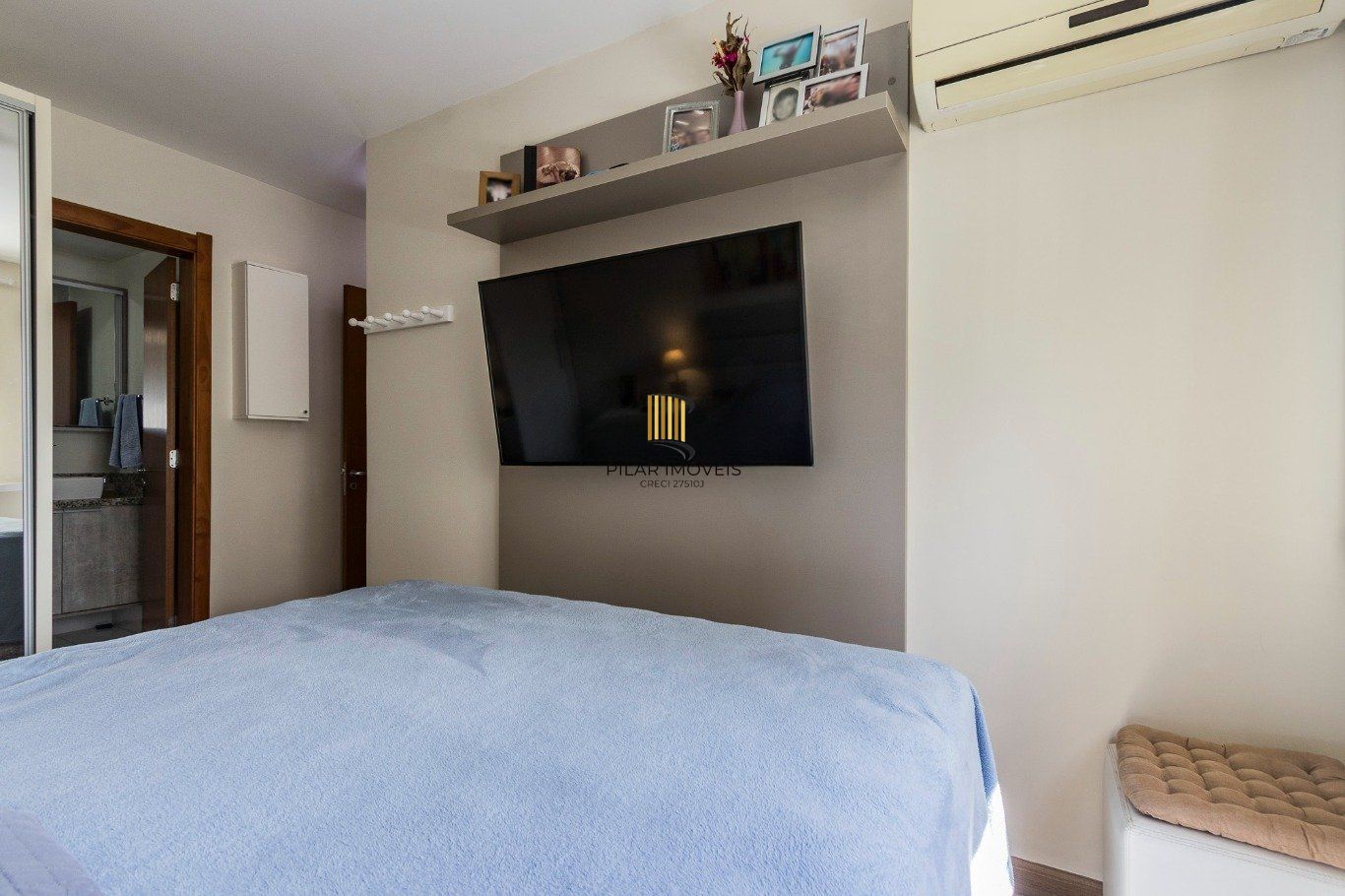 Apartamento 2 Dormitórios com Suíte, elevador e 2 Vagas no Alto Petrópolis