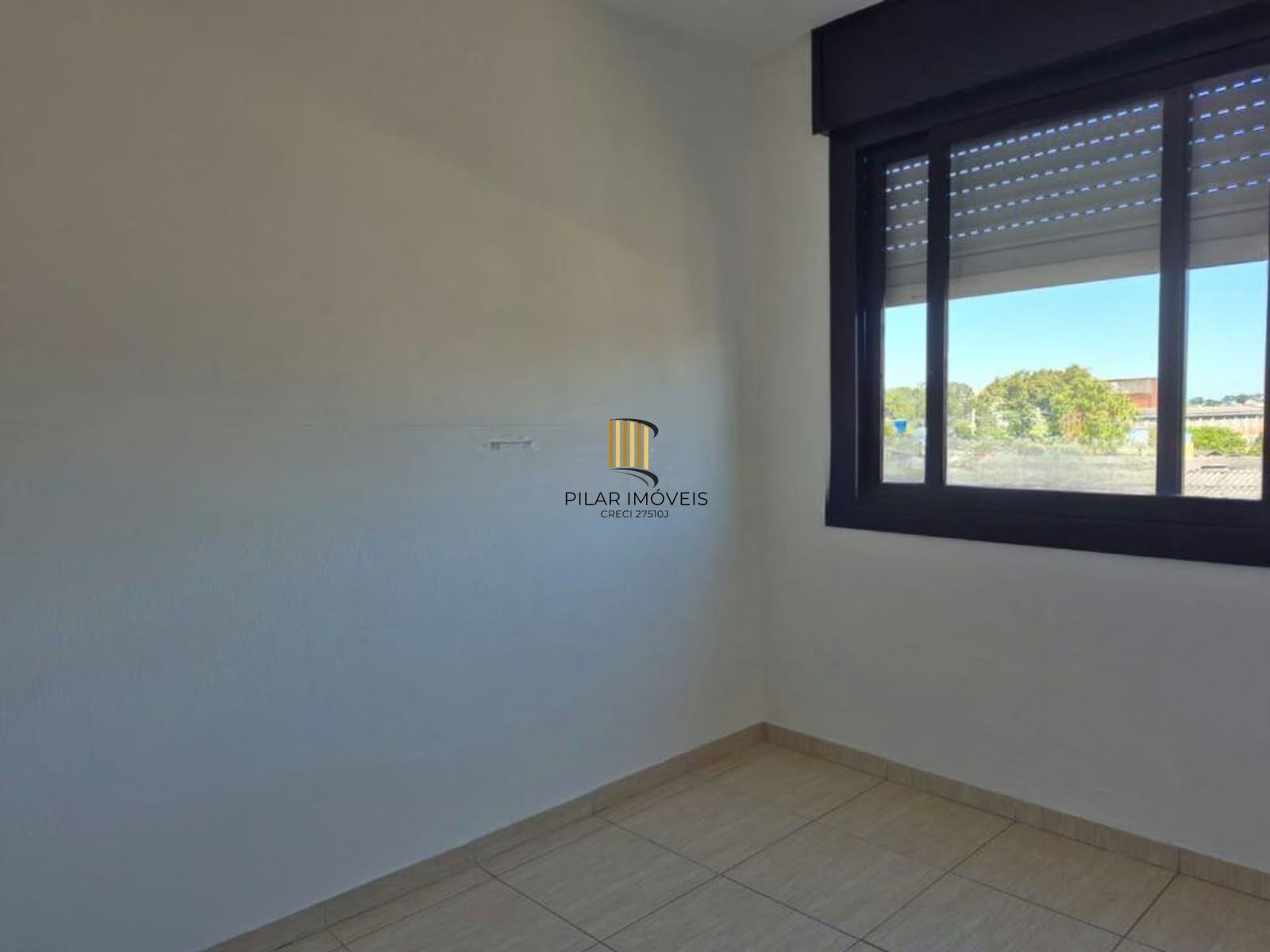 Apartamento de 2 dormitórios no Bairro Morro Santana Porto Alegre.