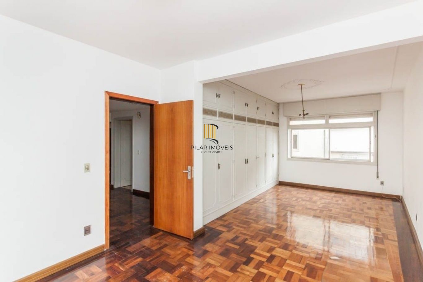 Apartamento de 3 dormitórios no centro Histórico de Porto Alegre.