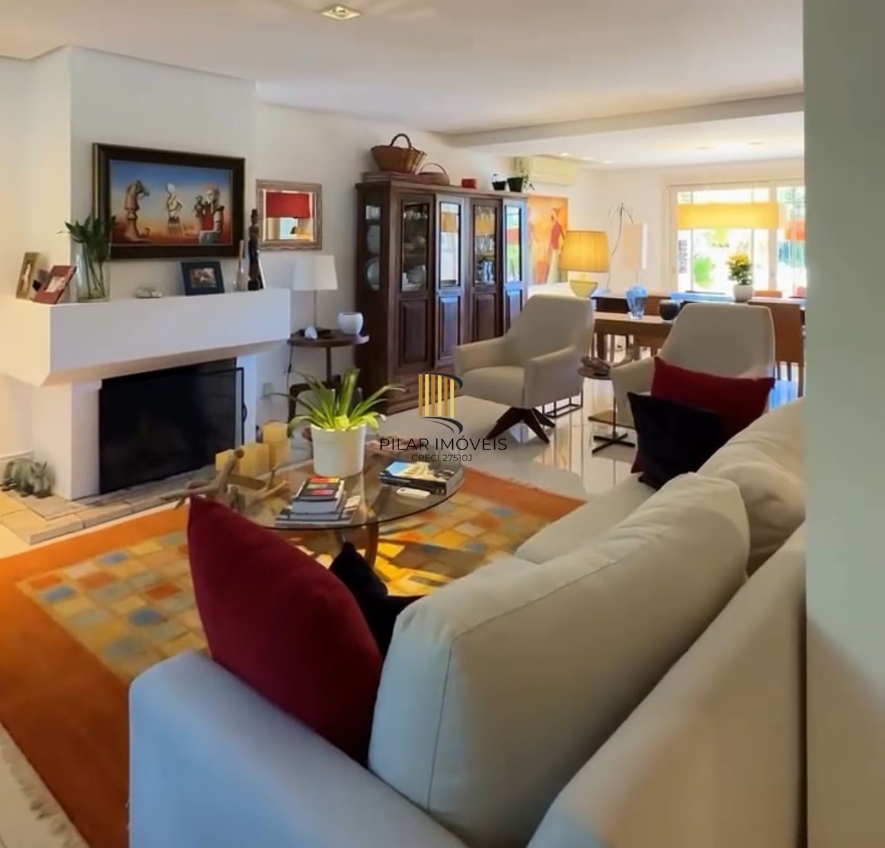 Casa em Condomínio com 3 quartos e 324m² à venda na  Rua João Caetano