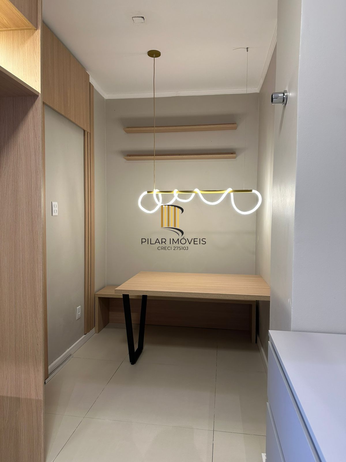 Apartamento de 2 dormitórios térreo no bairro Rio Branco
