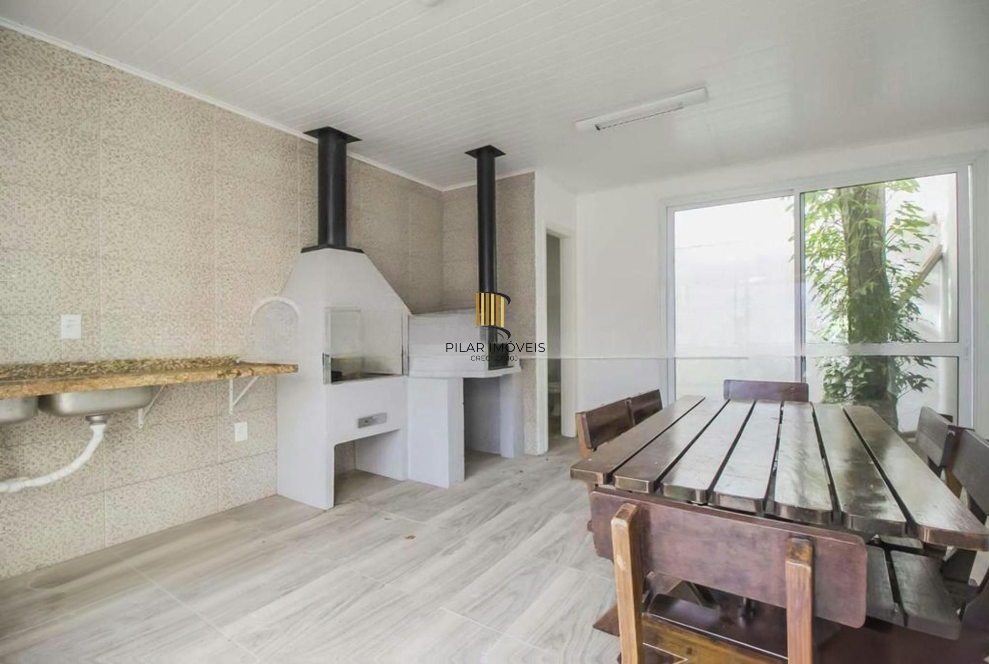 Casa em Condomínio à venda com 2 quartos 212 m² no Tristeza