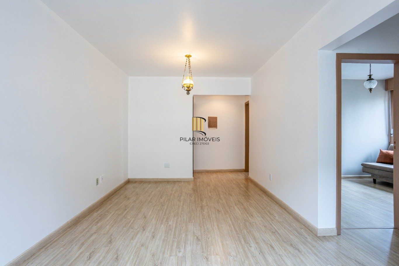 Apartamento de 72 metros privativos com 2 dormitórios no bairro Petrópolis