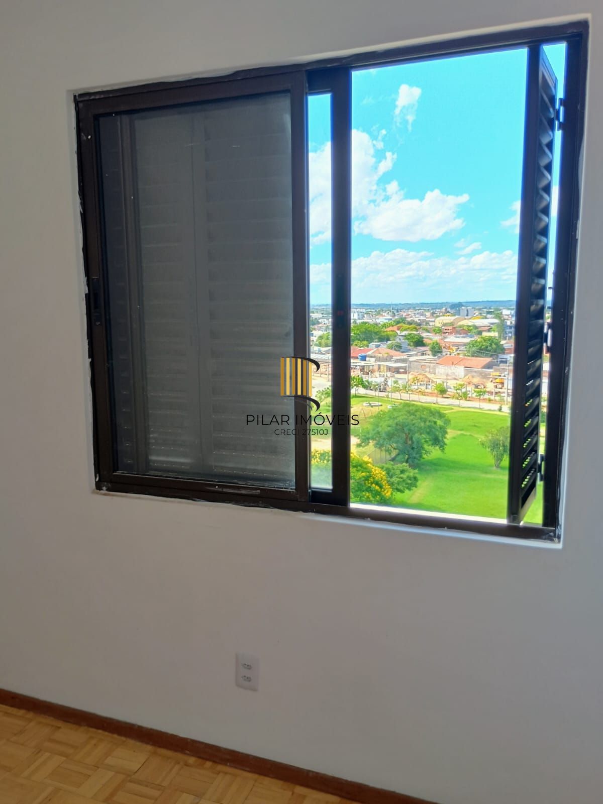 Apartamento de 3 dormitórios no bairro Sarandi